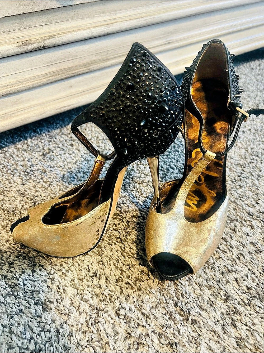 Sam Edelman Metallic Gold & Black Peep Toe Heels